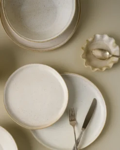 French White Ruffle Spoon Rest