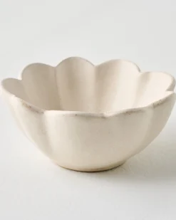 French White Scalloped Mini Bowl