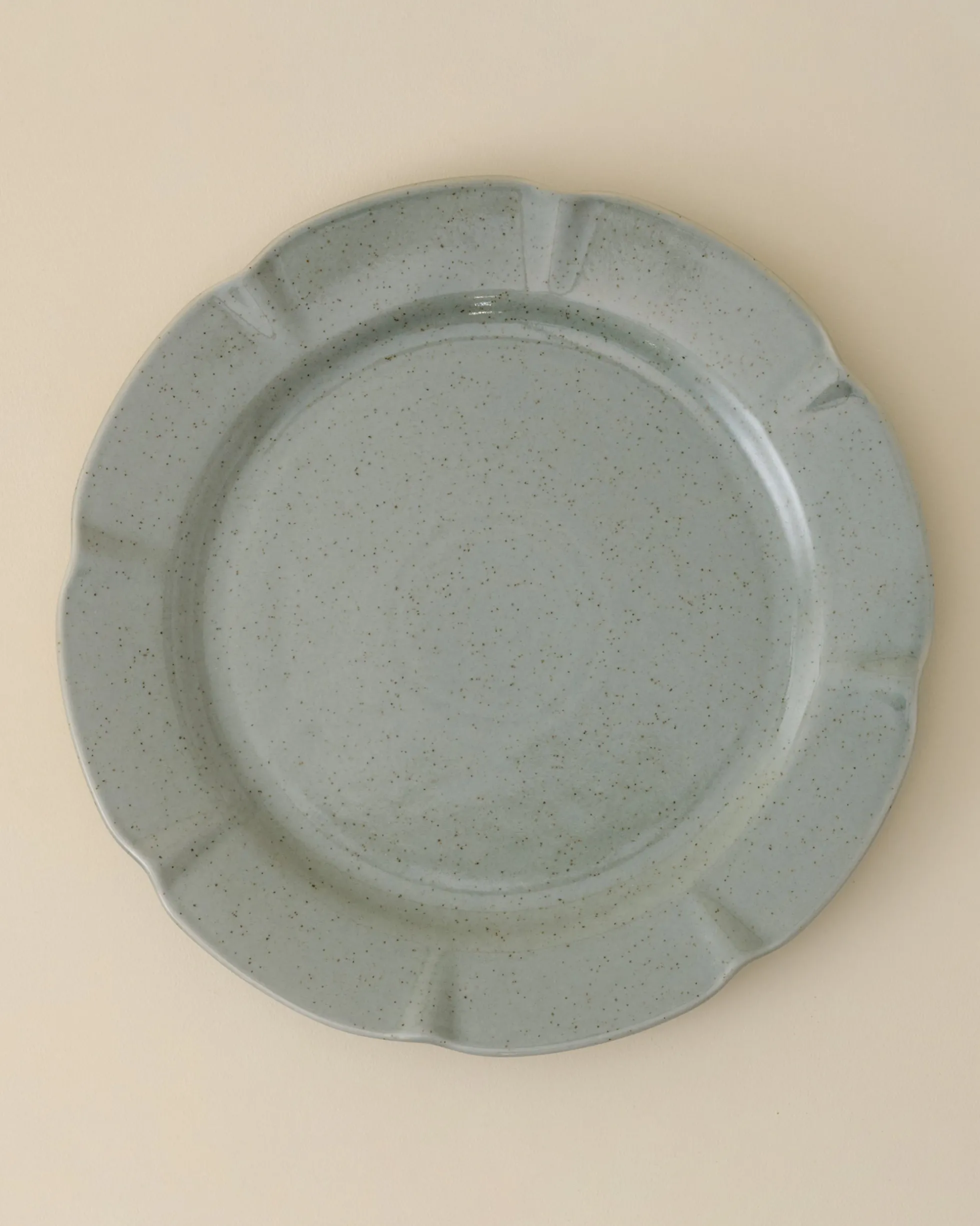 Green Speckle Heirloom Scallop Plate