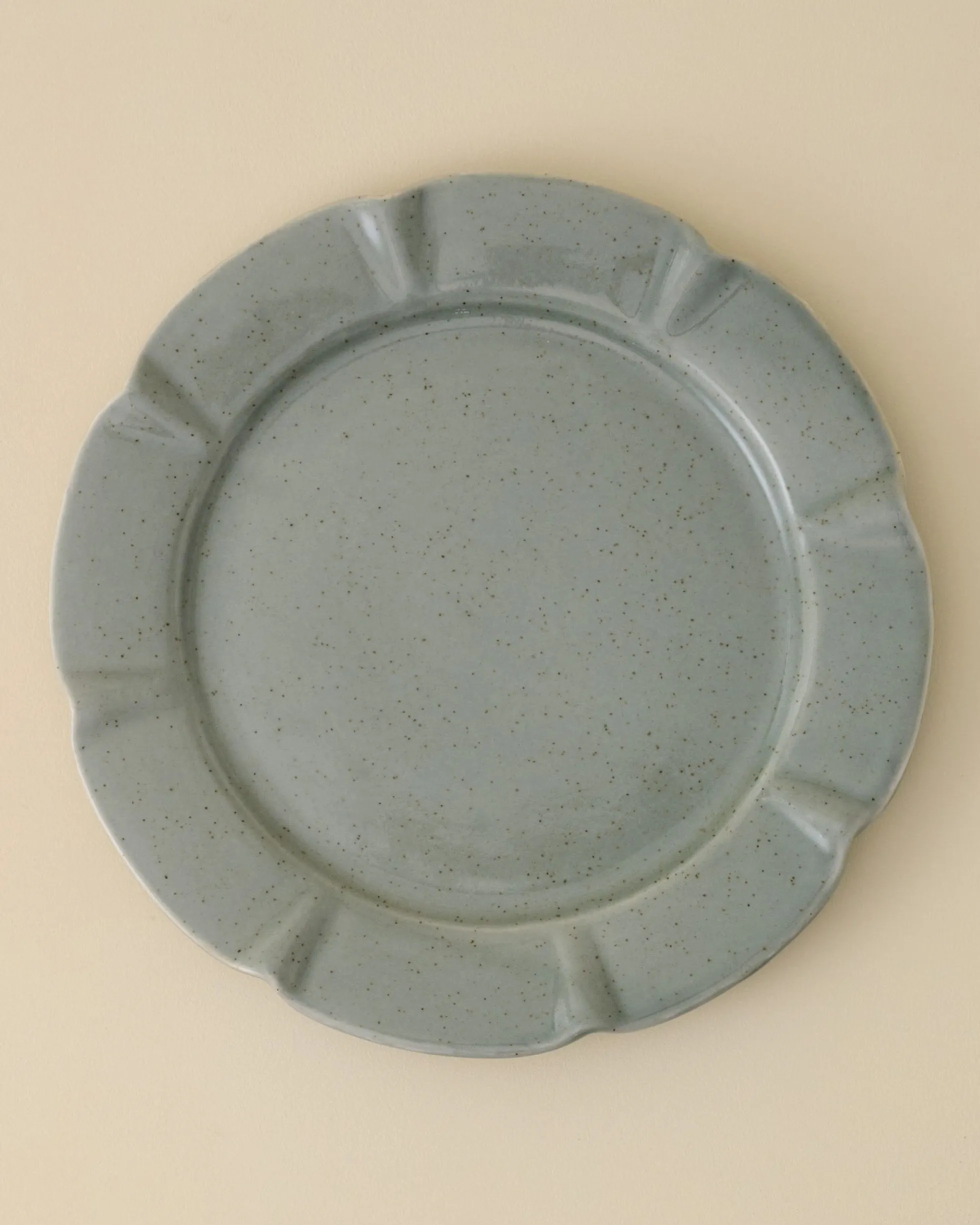 Green Speckle Heirloom Scallop Plate
