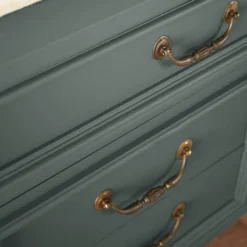 1905 Green - Trim, Door + Cabinetry Paint