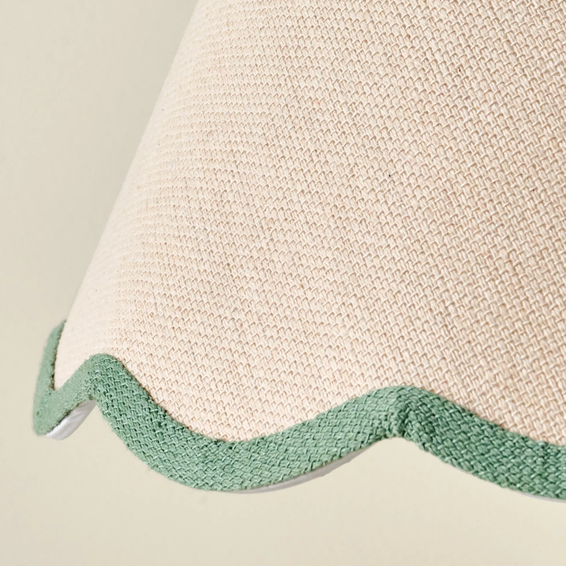Green Wavy Trim Linen Shade