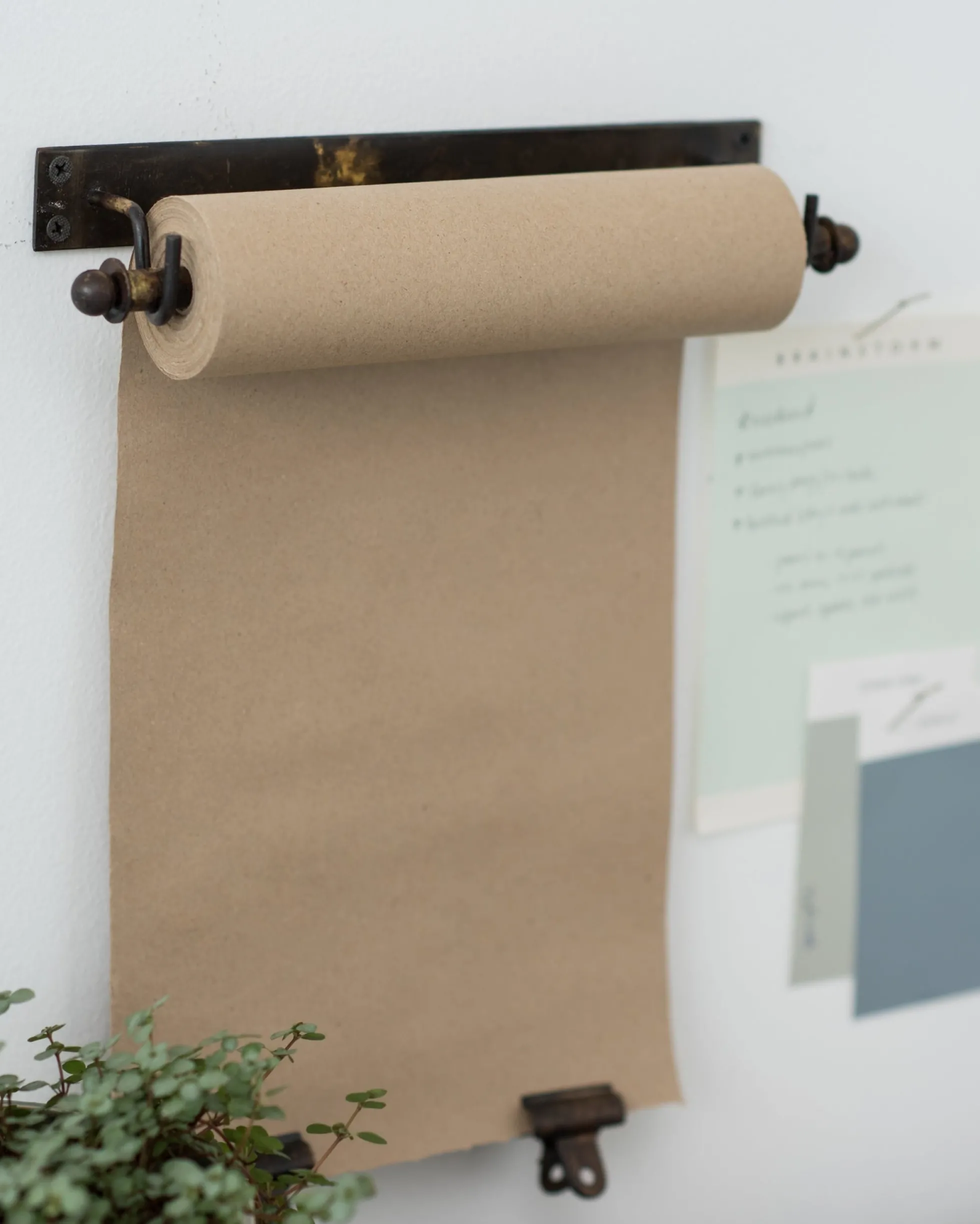Hanging Wall Note