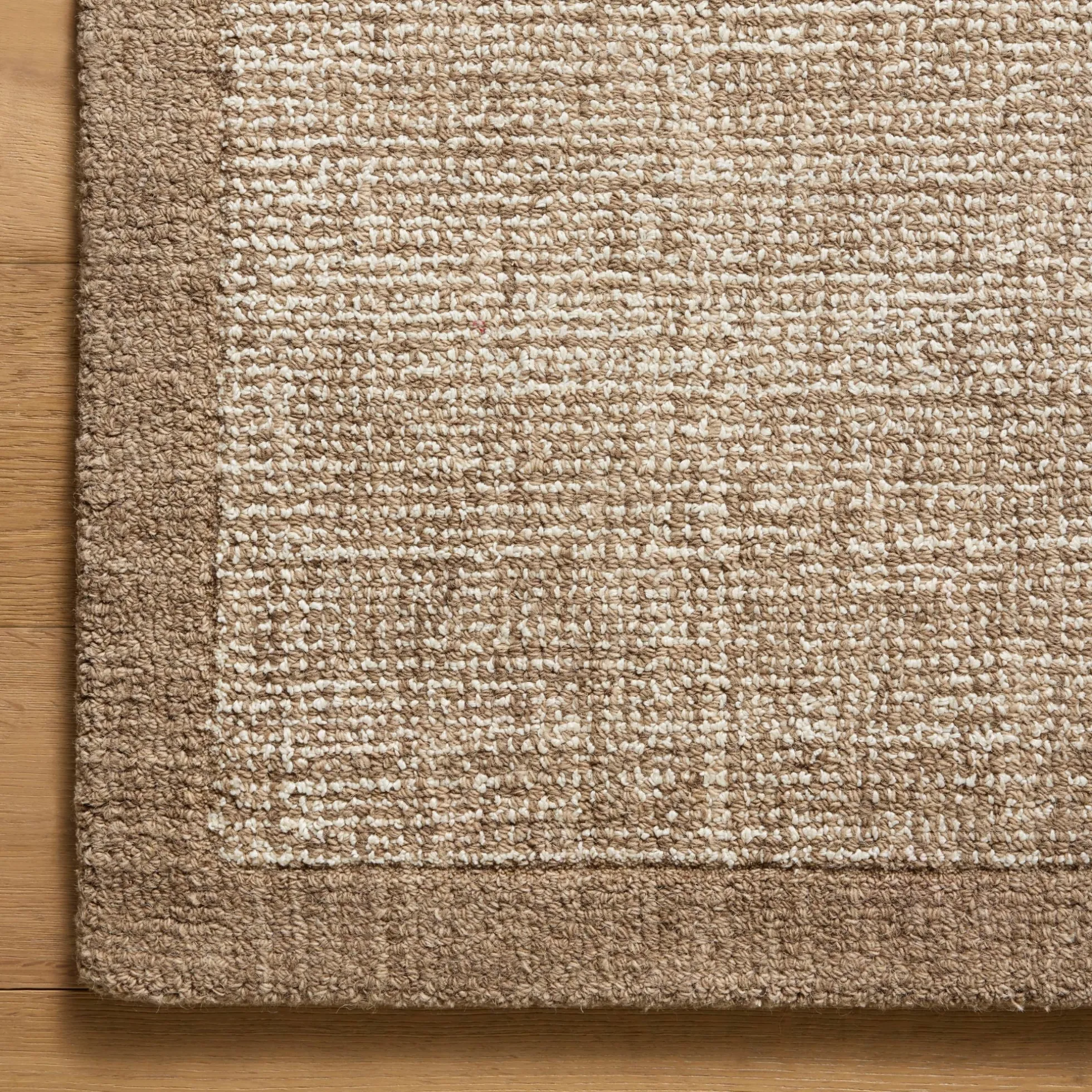 Henley Ivory Brown Rug