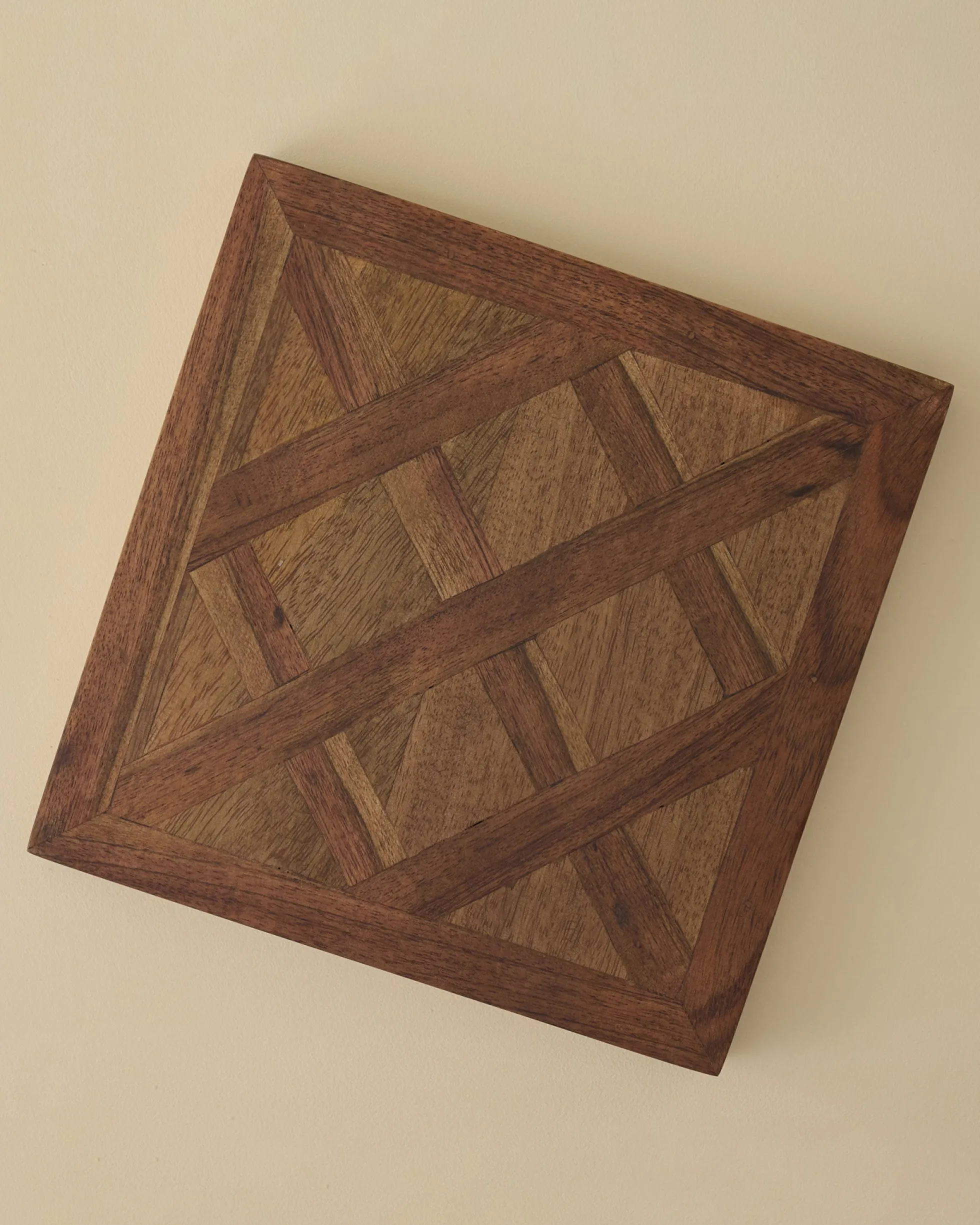 Lattice Two-Tone Wood Trivet