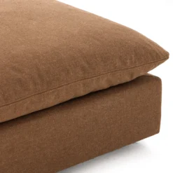 Laura Ottoman