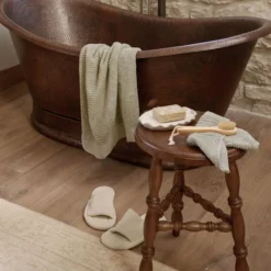 Lavinia Turned Leg Stool (short)