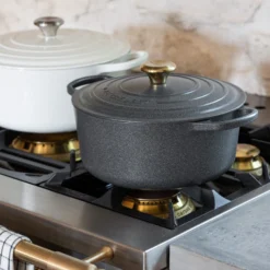 Le Creuset 5.5 Qt Dutch Oven