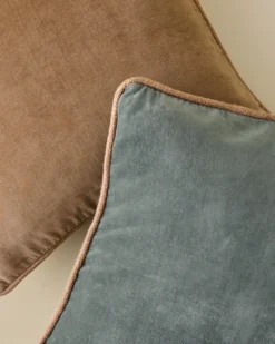 Lexie Velvet Pillow