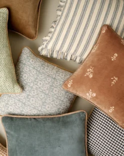 Lexie Velvet Pillow