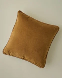 Lexie Velvet Pillow