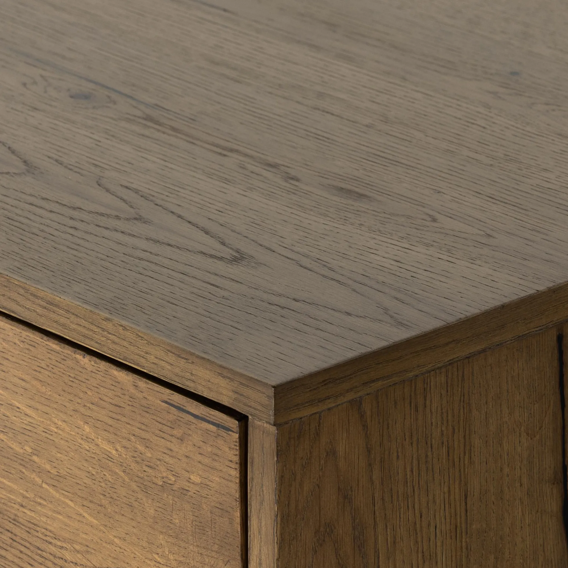 Liam 5 Drawer Dresser