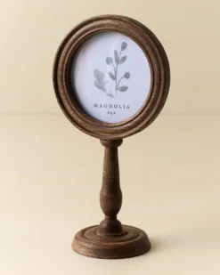 Lincoln Wood Frame
