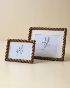 Lorrie Twisted Wood Frame