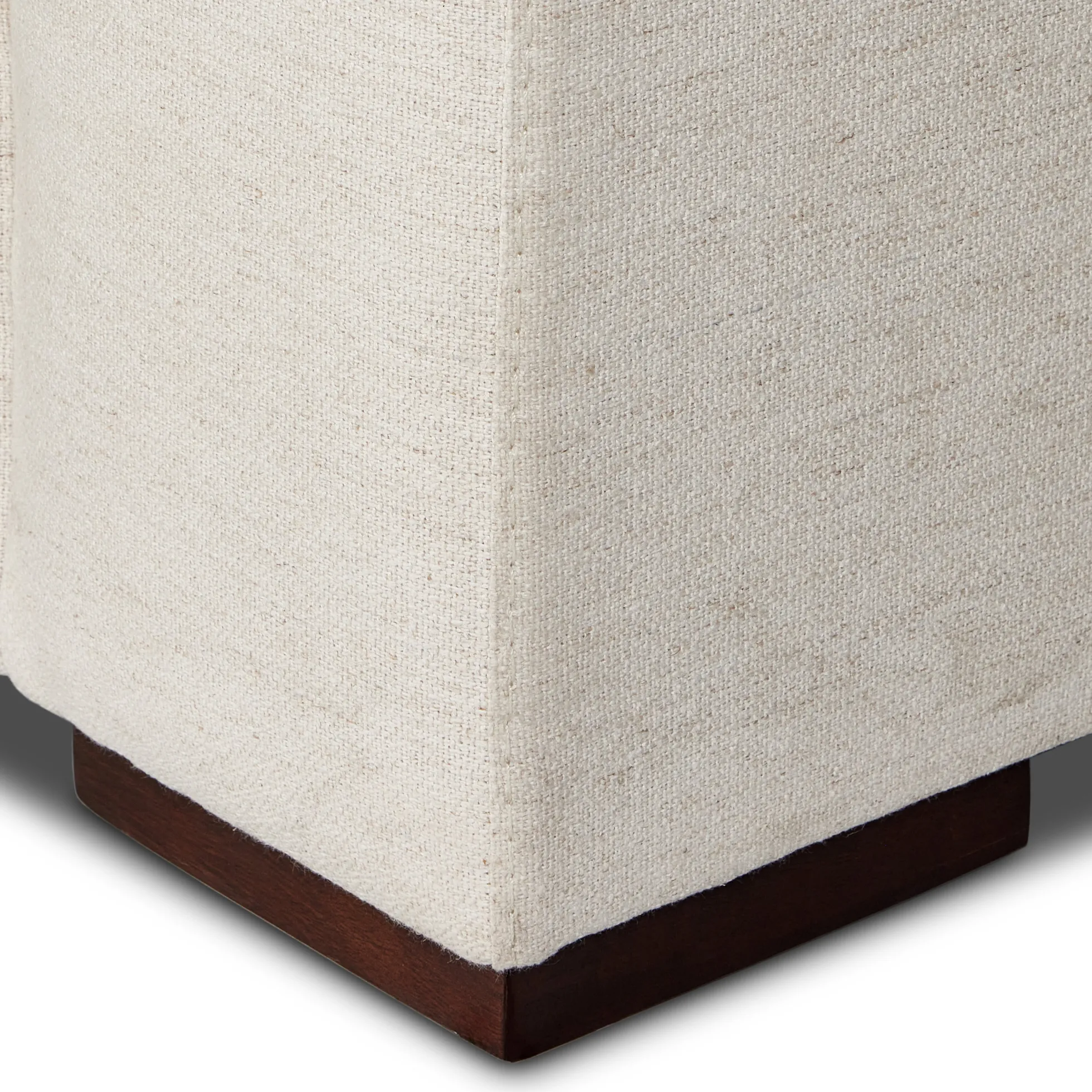 Luca Sofa