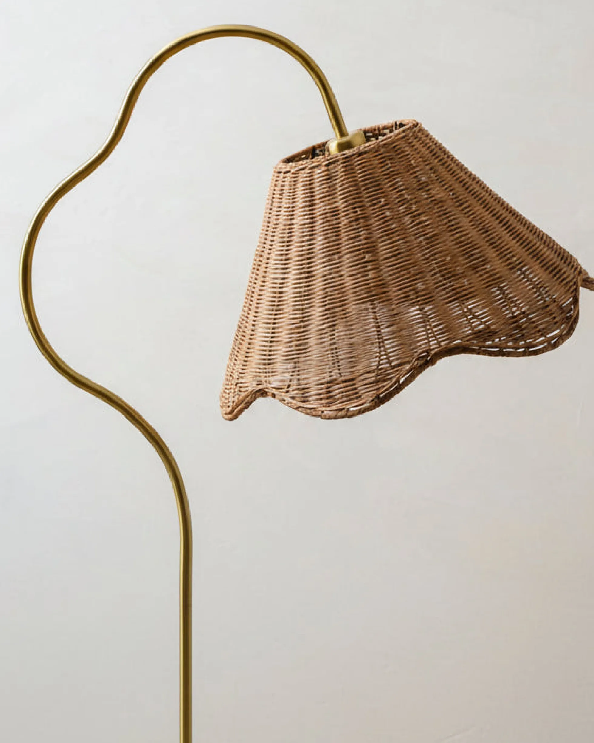 Lucinda Rattan Scallop Floor Lamp