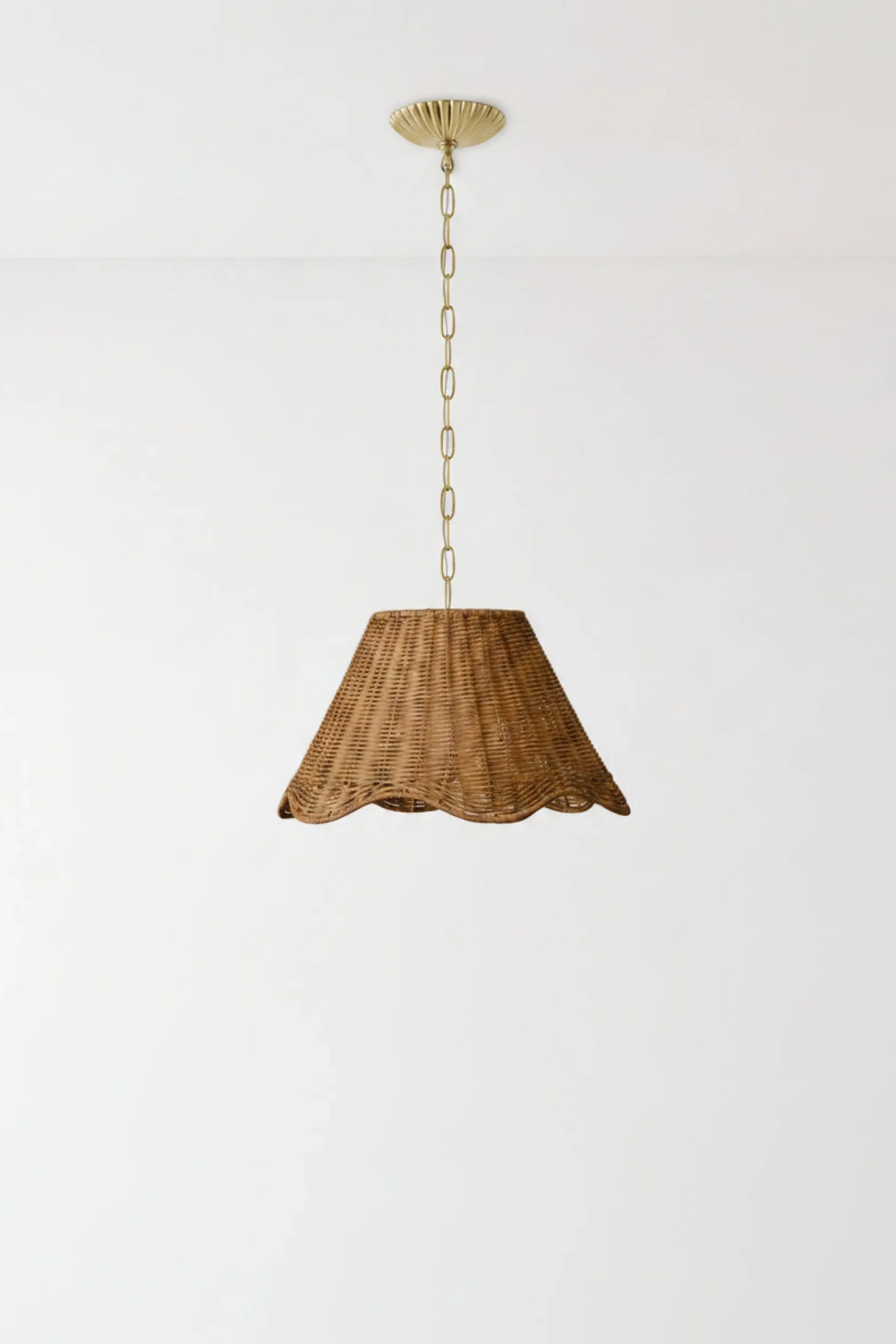 Lucinda Rattan Scallop Pendant (14"-20")