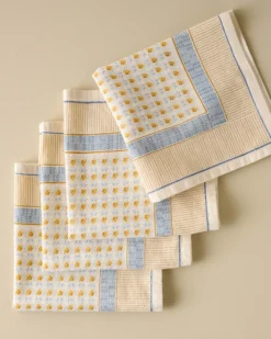 Luna Floral Printed Napkin Set of Four