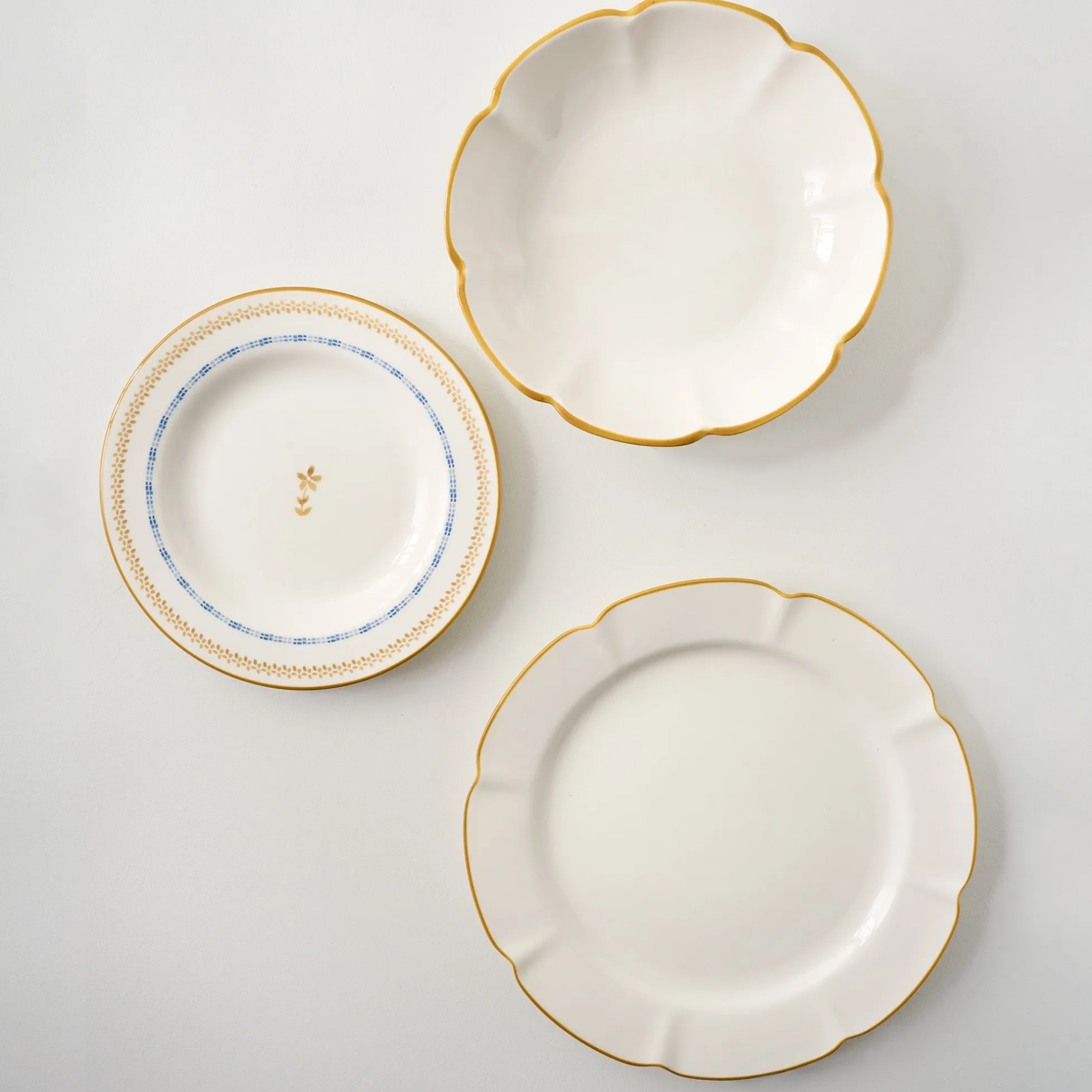 Luna Scalloped 3-Piece Place Setting