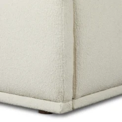Lynn Bed