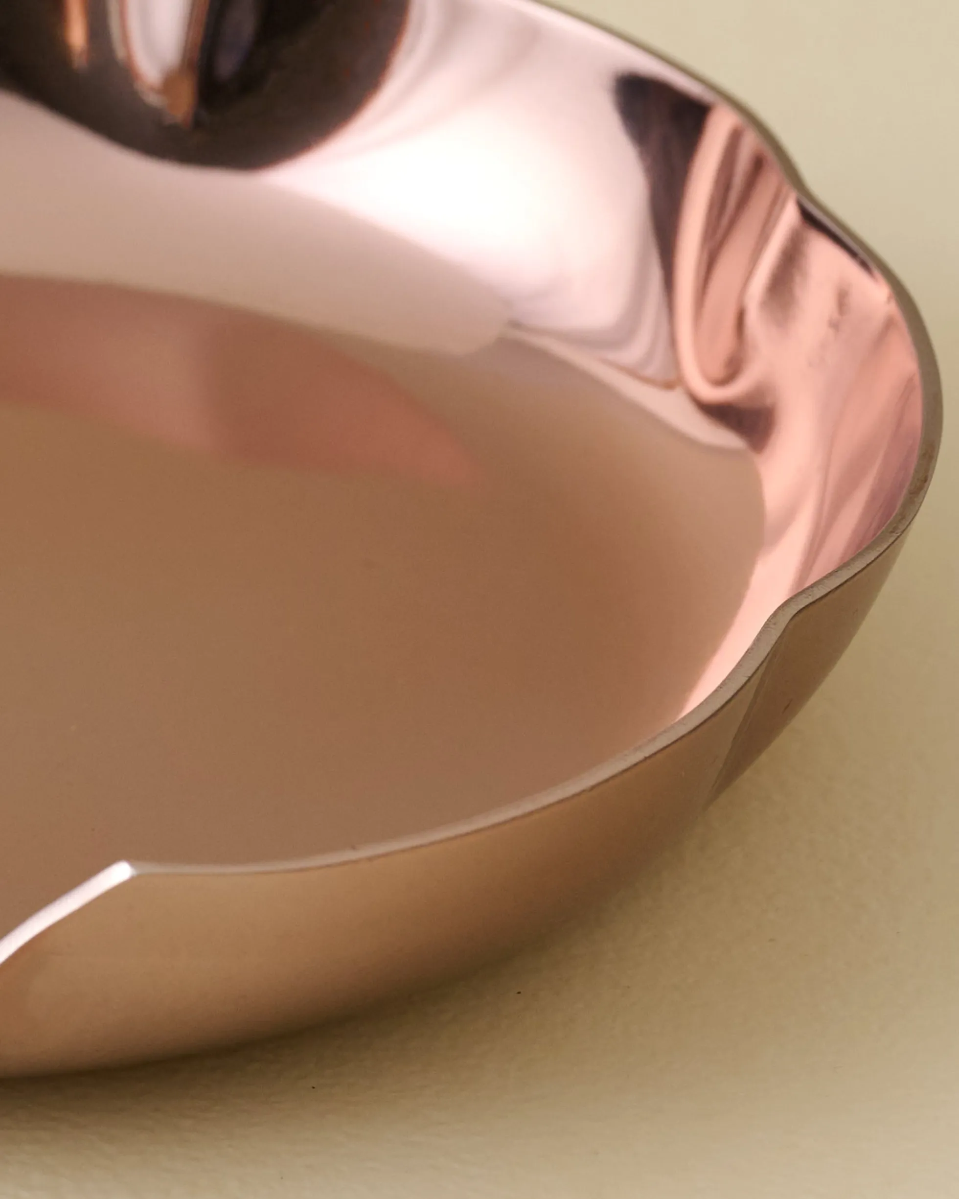 Magnolia Copper Scalloped Spoon Rest