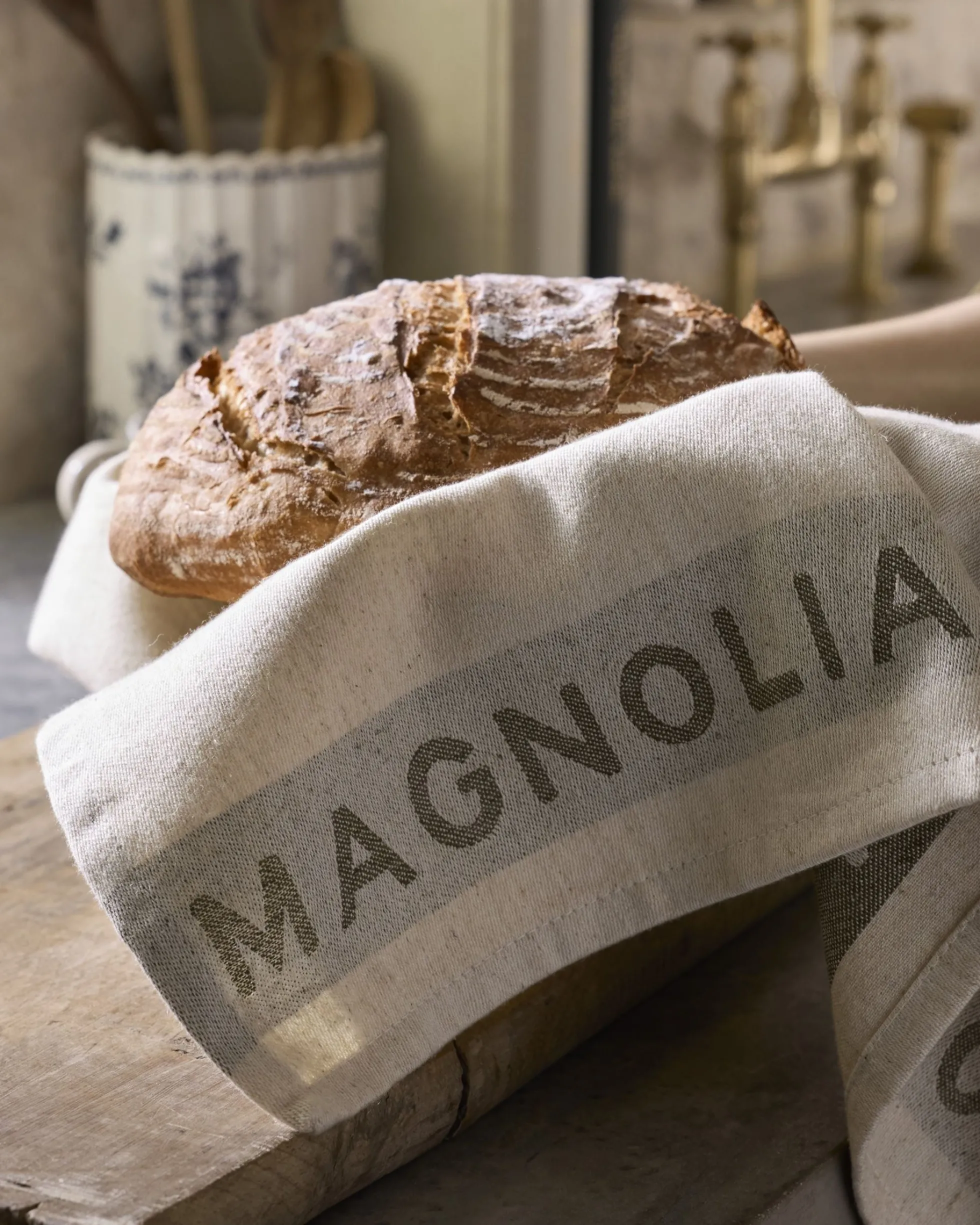Magnolia Est. Convertible Tea Towel Apron - Green
