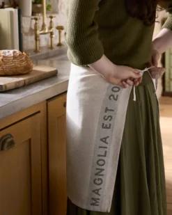 Magnolia Est. Convertible Tea Towel Apron - Green