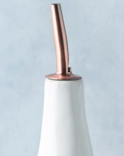 Magnolia Est. Vinegar Pour
