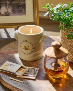 Magnolia Honeycomb Candle