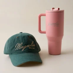 Magnolia Hunter Green Hat and Sunset 32oz Traveler Bundle