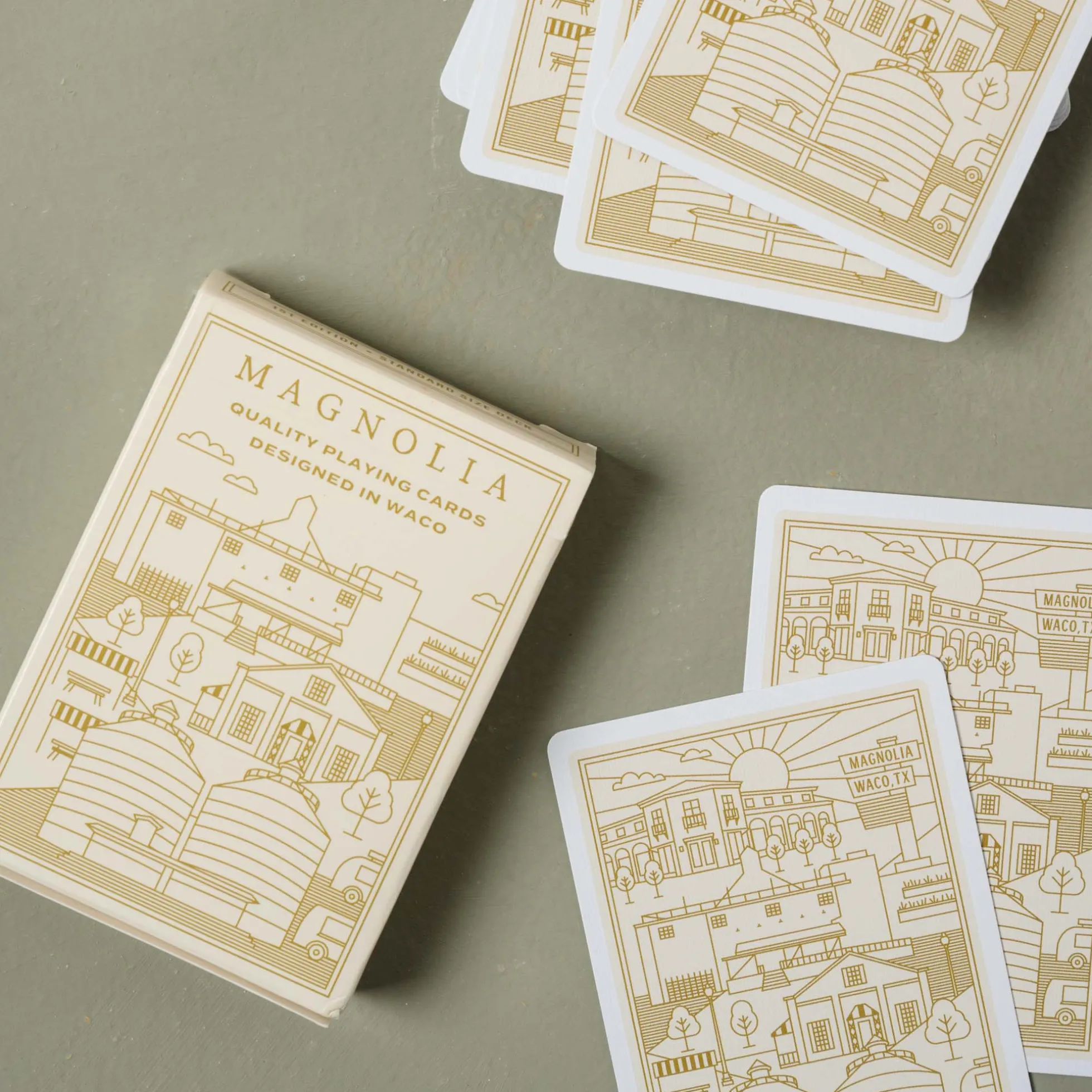 Magnolia Ivory Playing Cards
