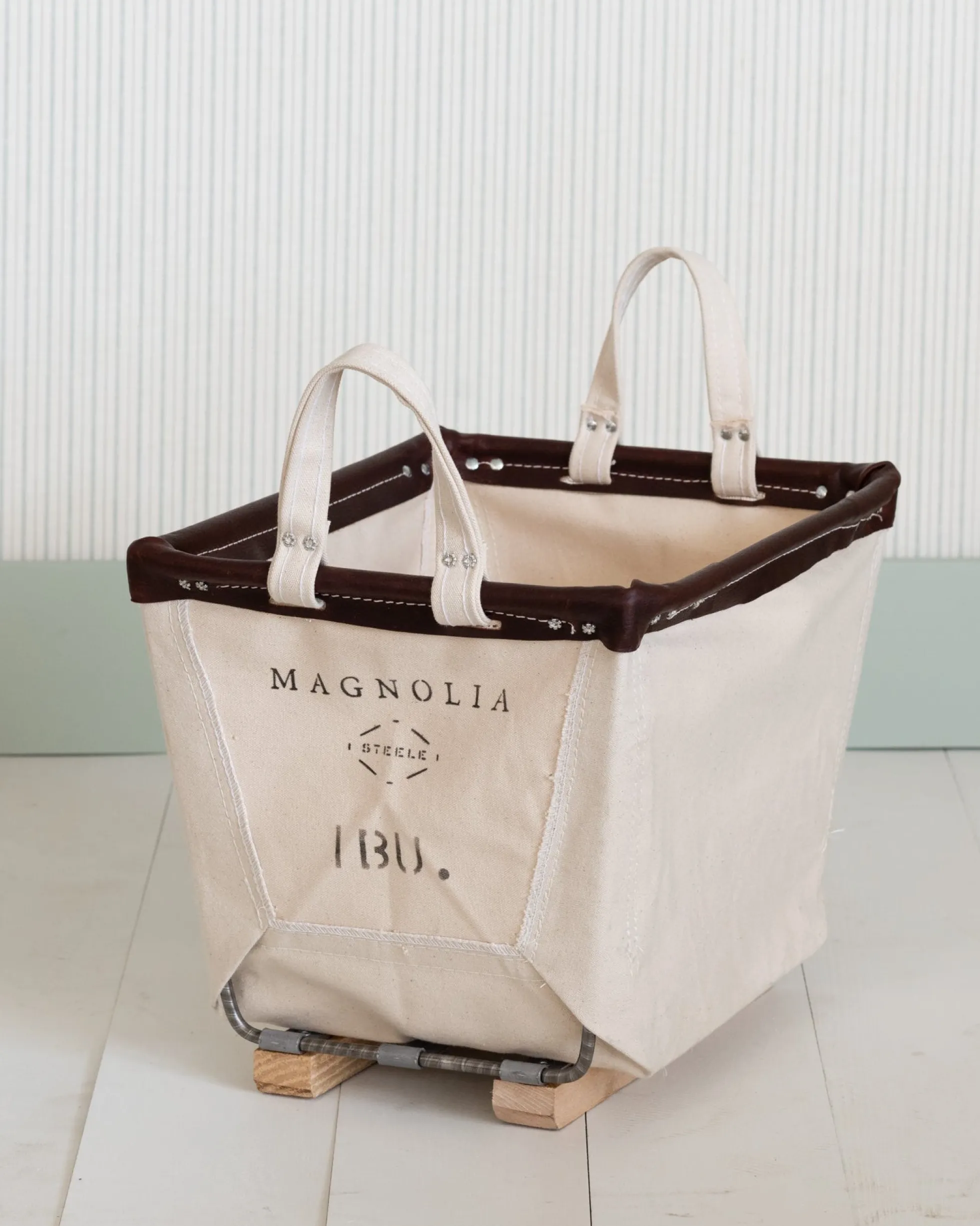 Magnolia Steele Canvas Small Basket - 1 BU