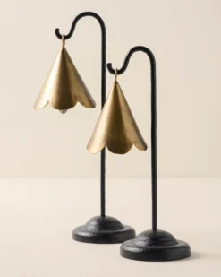 Mariel Standing Scalloped Bell
