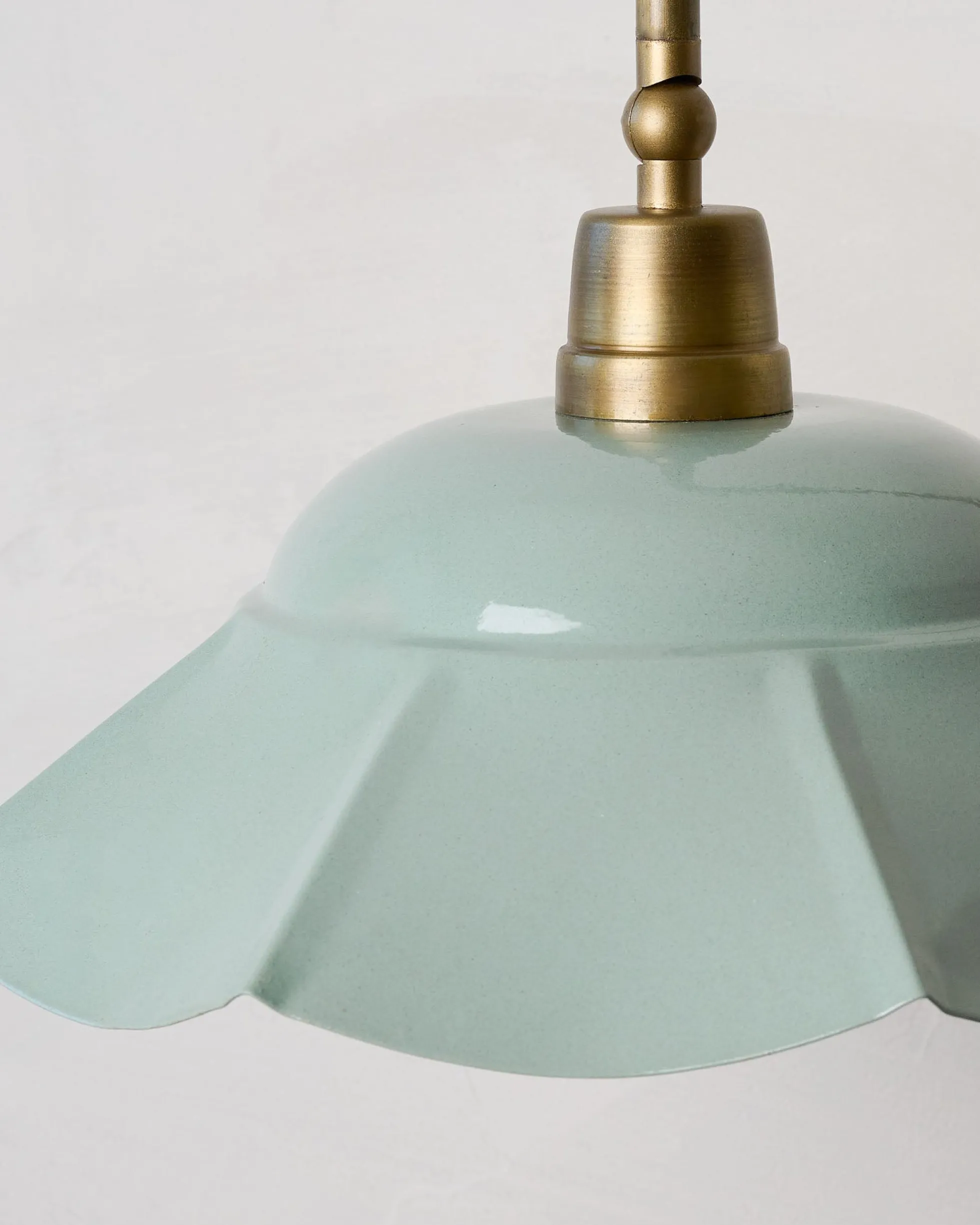 Mary Enamel Plug-in Sconce