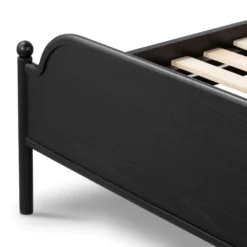 Nadia Bed