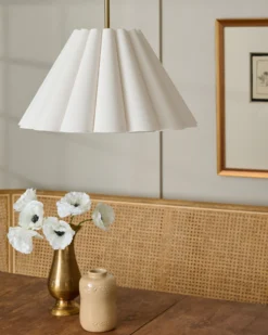 Odette Linen Scallop Pendant (12"-20")