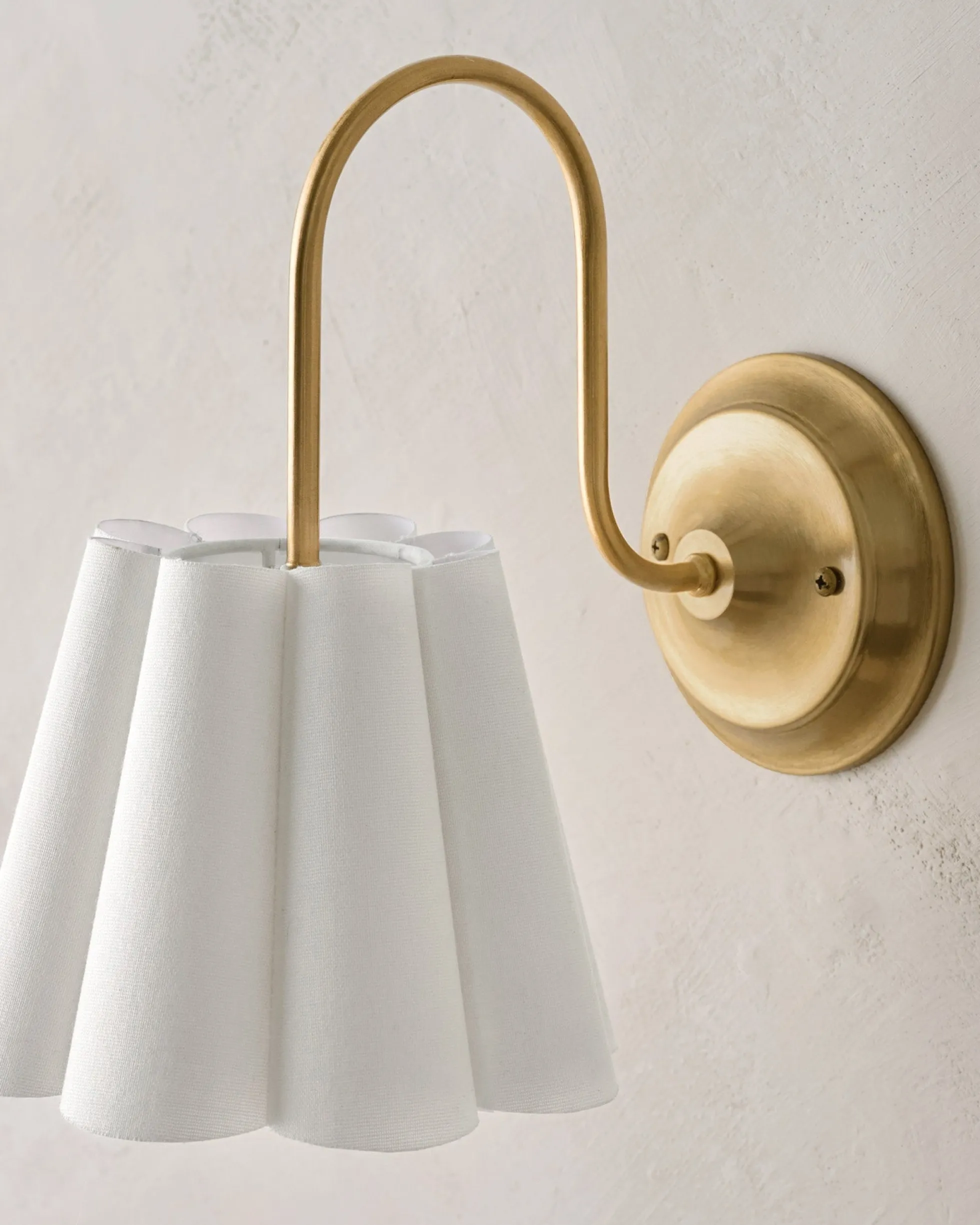 Odette Linen Scallop Wired Sconce
