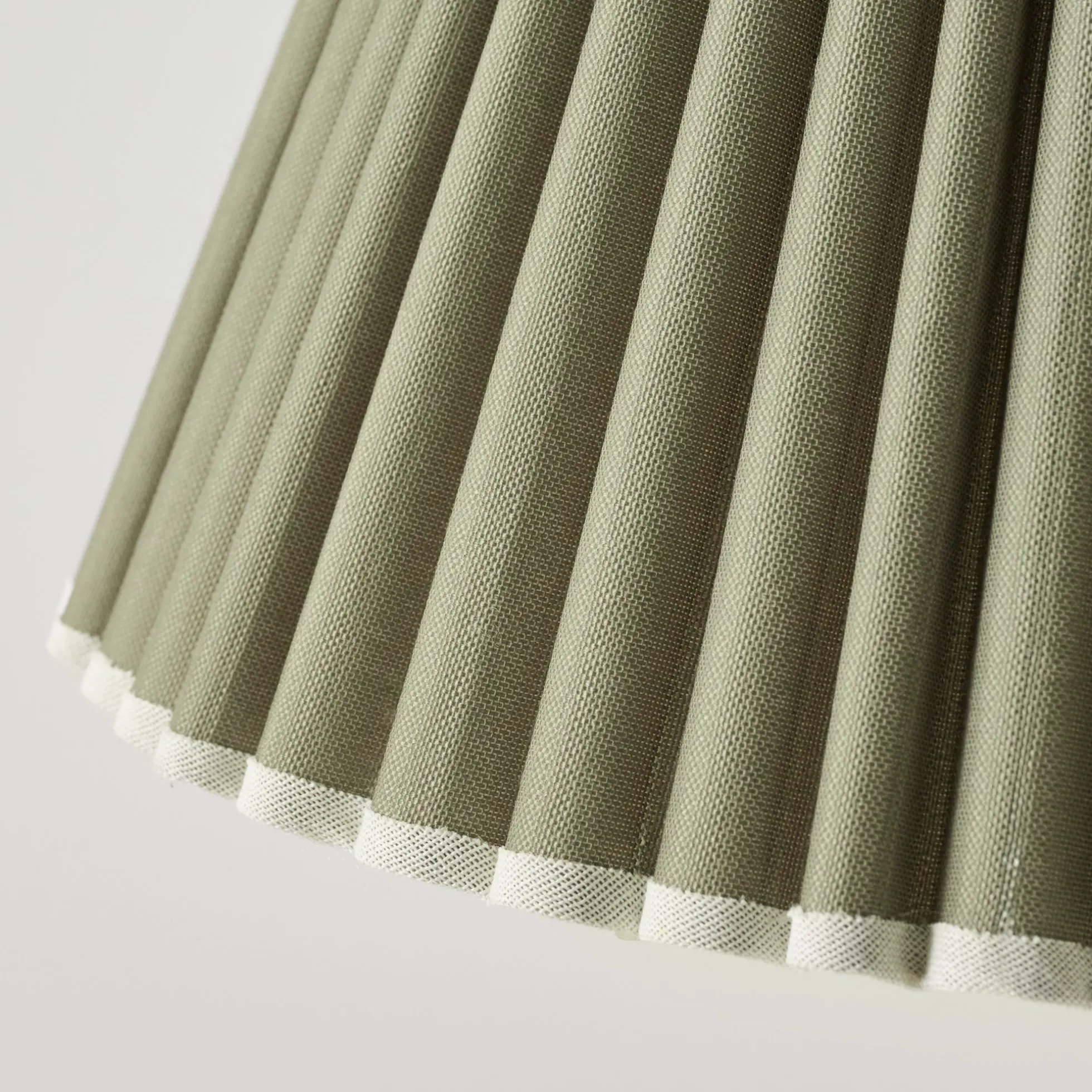 Olive Pleat Shade