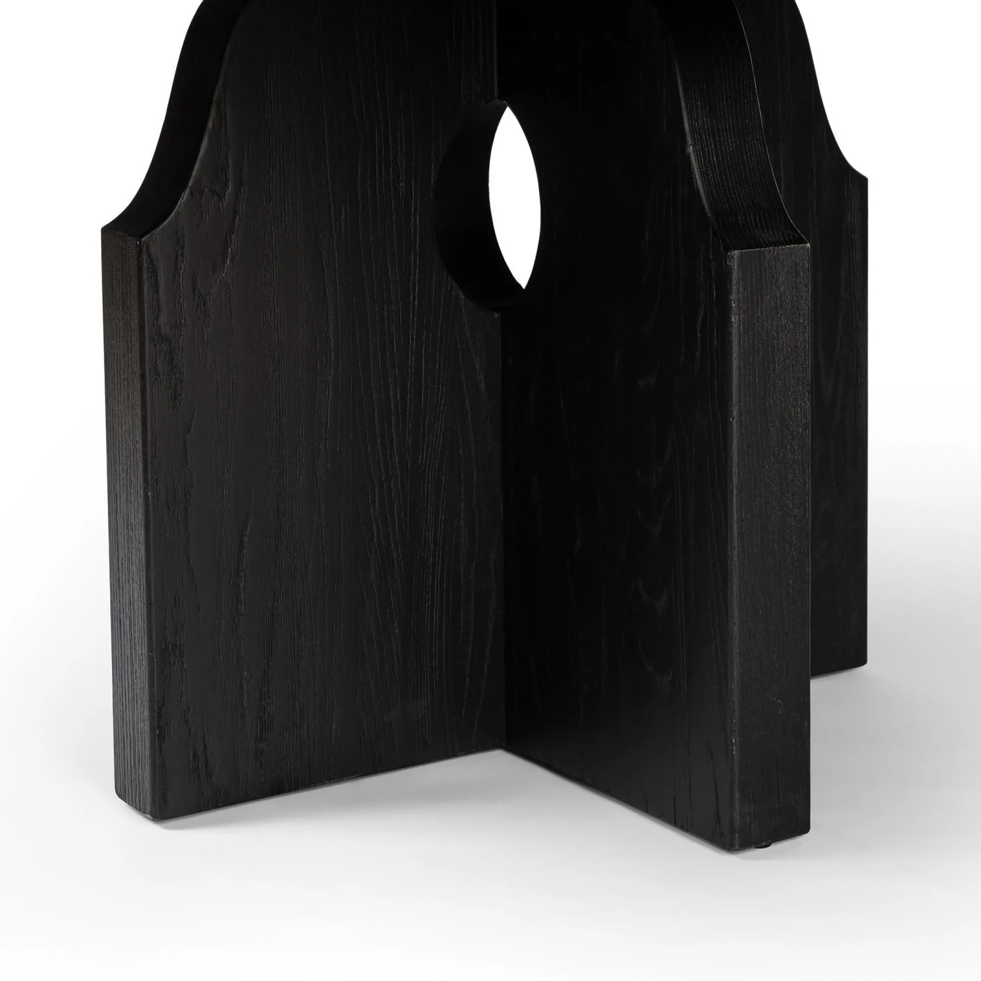 Oslo Dining Table