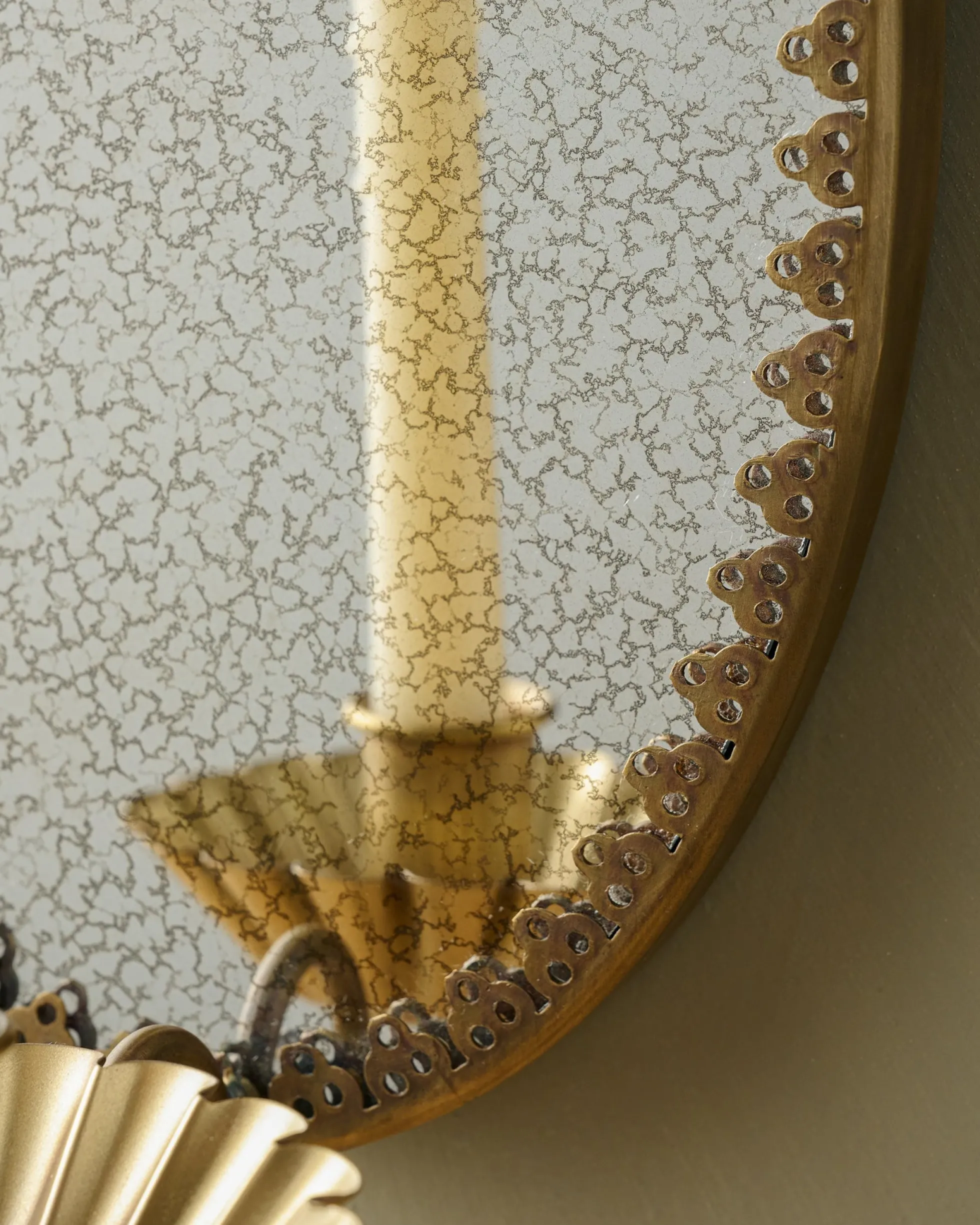 Oval Antique Mirrored Sconce