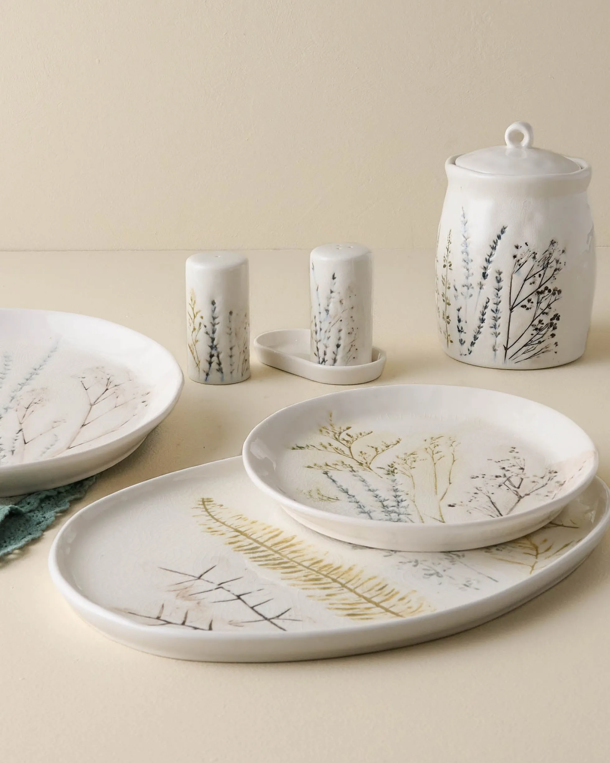 Pressed Floral Salt & Pepper Set