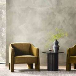 Randall Chair
