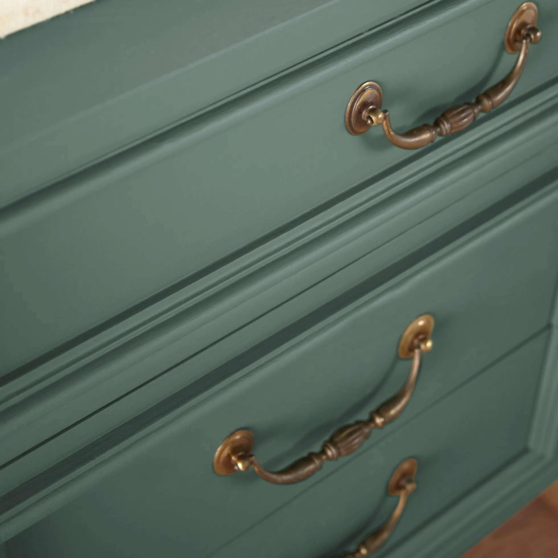 Regal Leaf - Trim, Door + Cabinetry Paint
