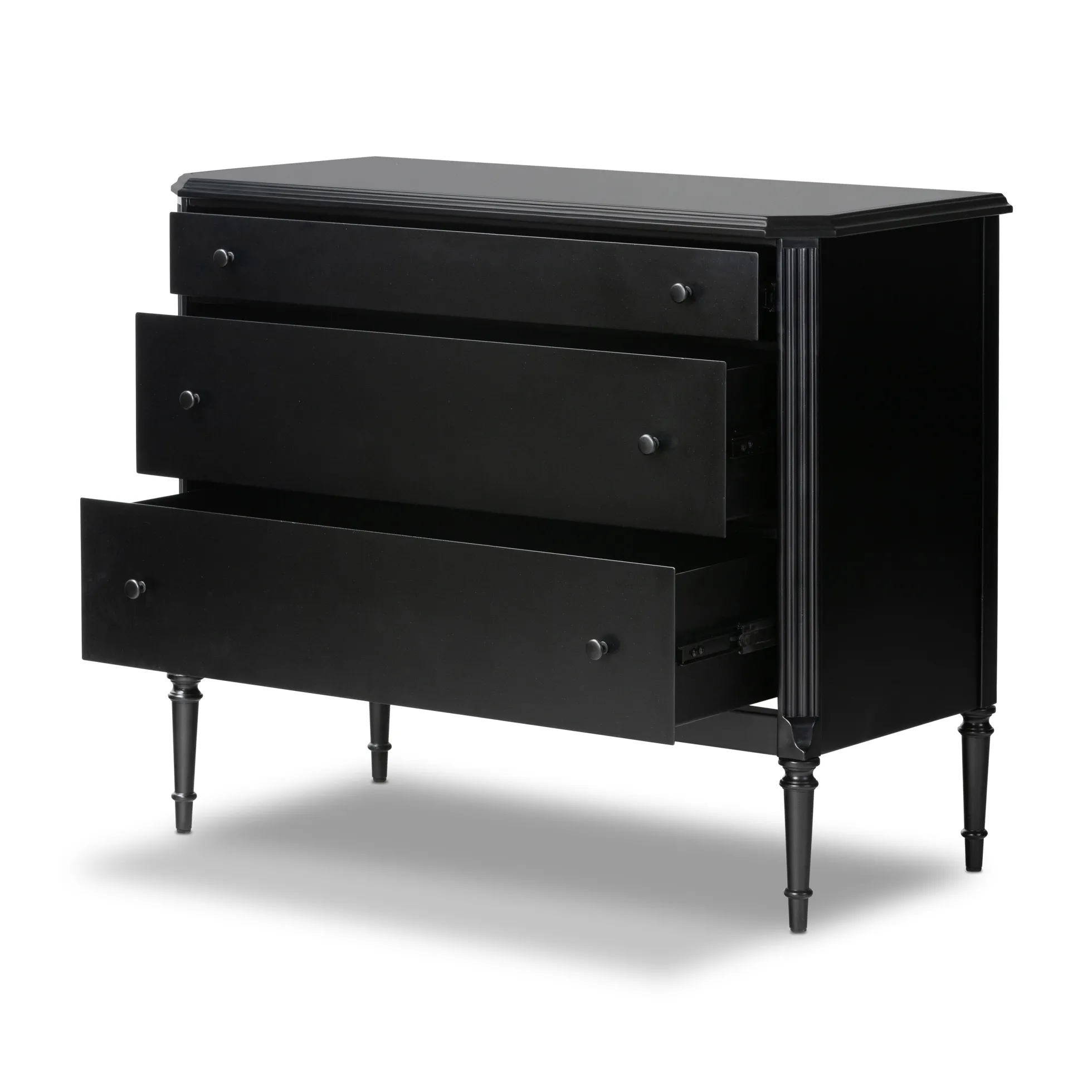 Regan Chest