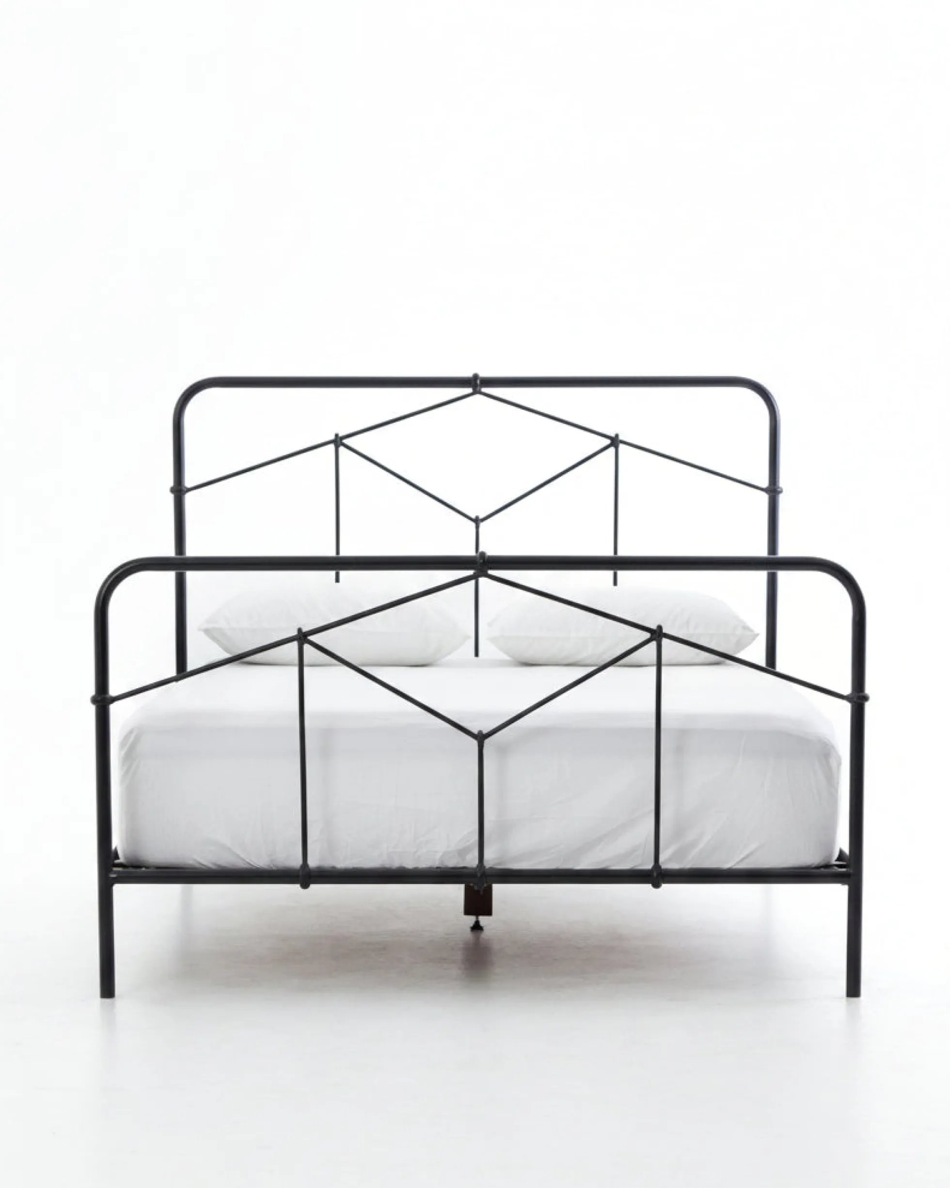 Riley Bed