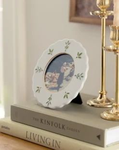 Round Ceramic Juliet Photo Frame