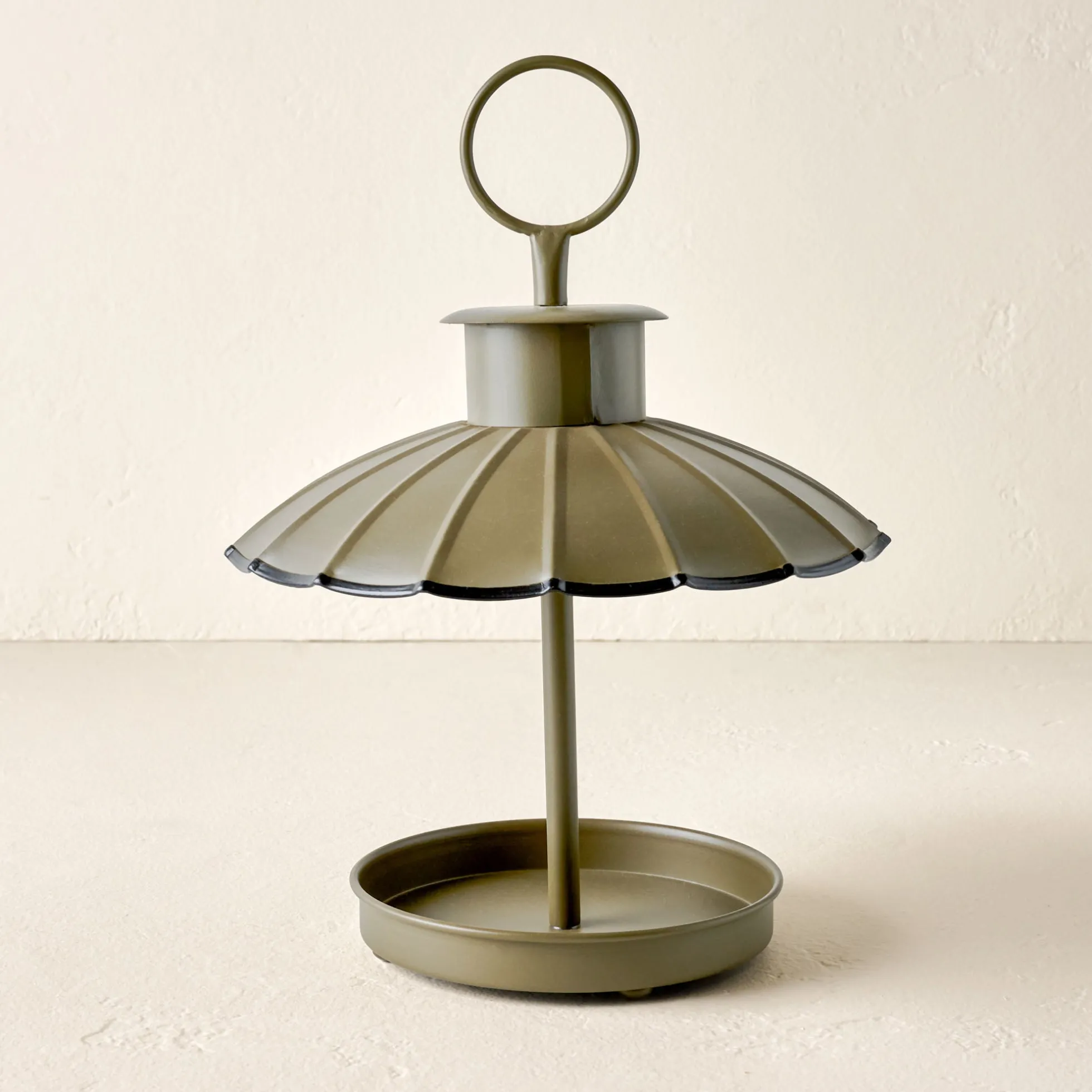 Round Roof Bird Feeder