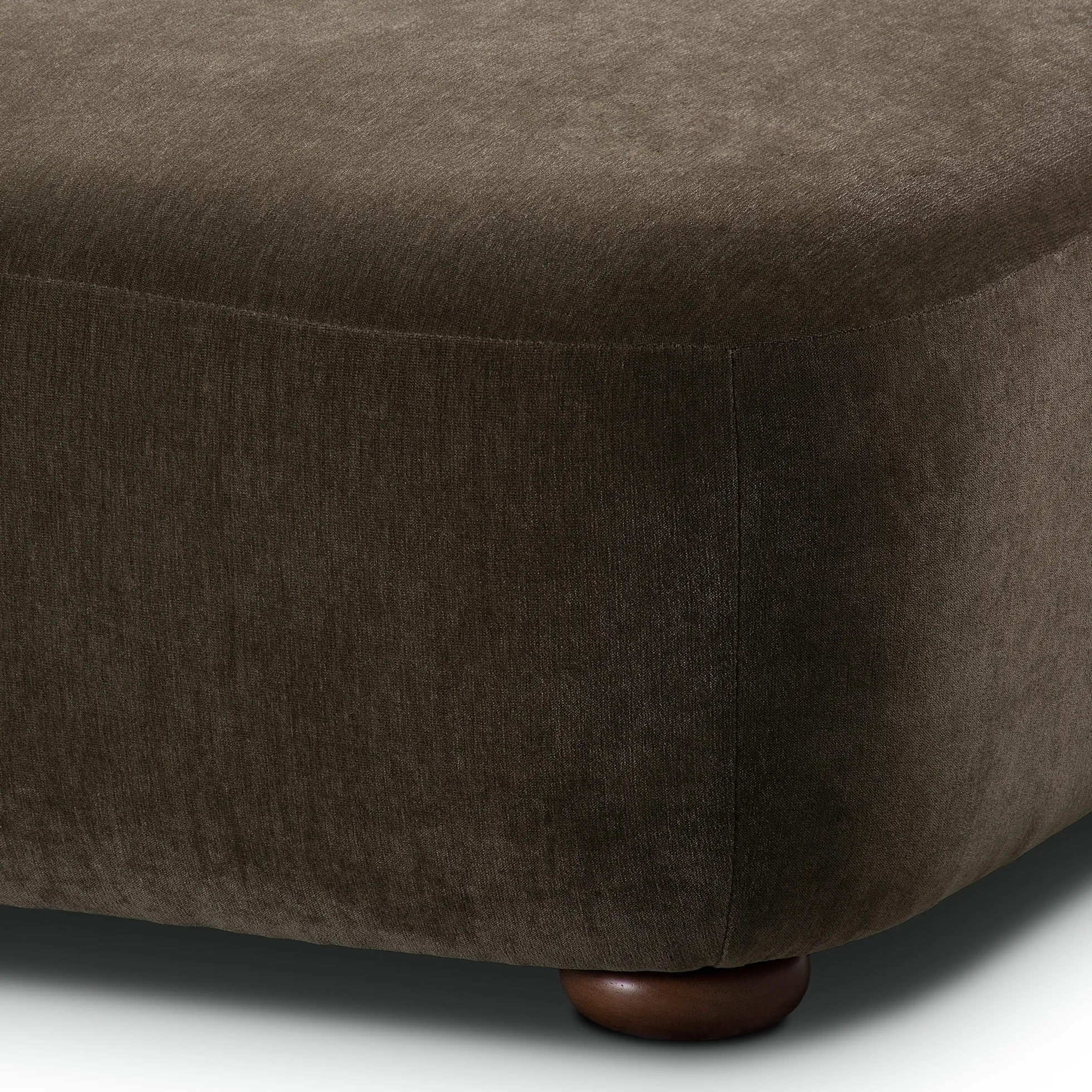 Ruby Chaise Lounge