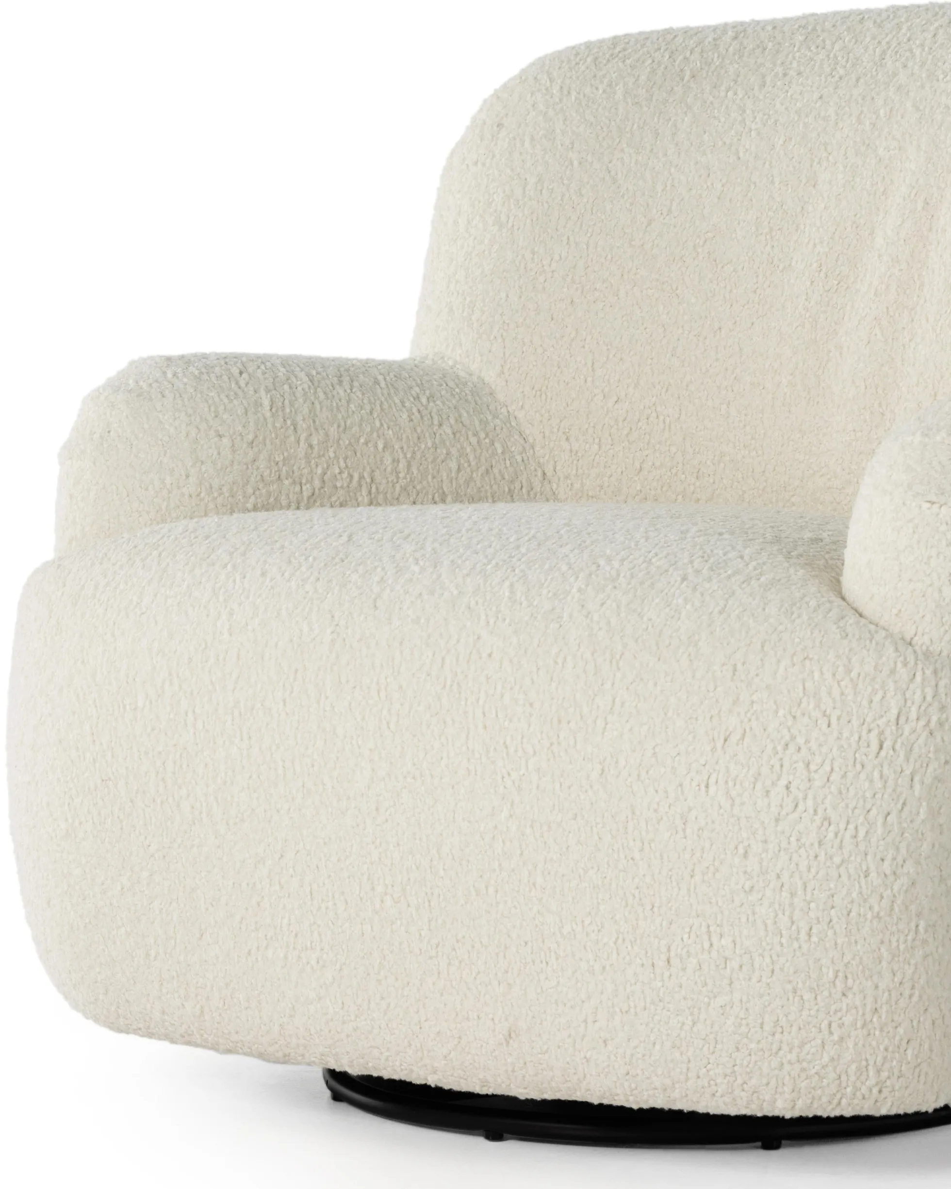 Ruby Swivel Chair