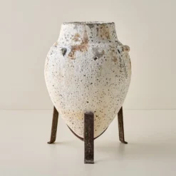 Rustic Cortona Vase on Stand